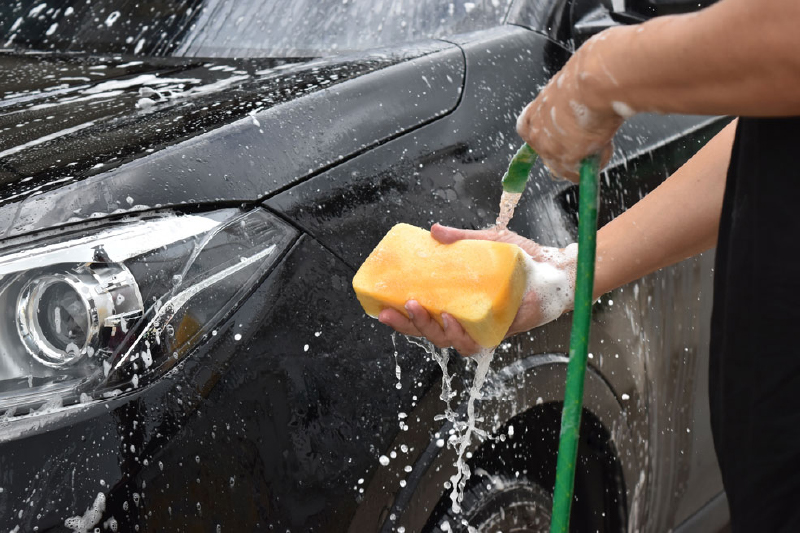 別再亂洗傷愛車！避開新手洗車10大地雷，學會正確洗車讓車更耐用！